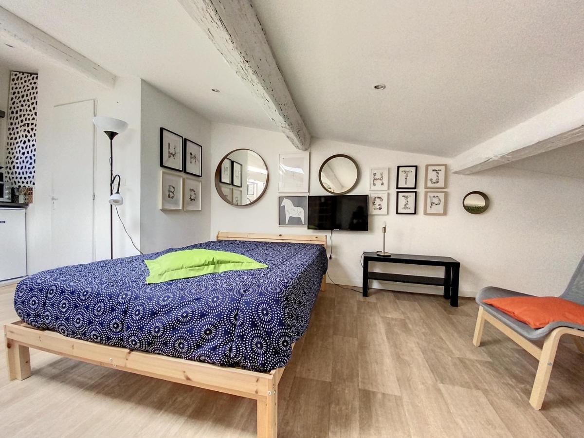 Grand St Pierre Studio Mansarde Atypique Climatise แซ็ต ภายนอก รูปภาพ